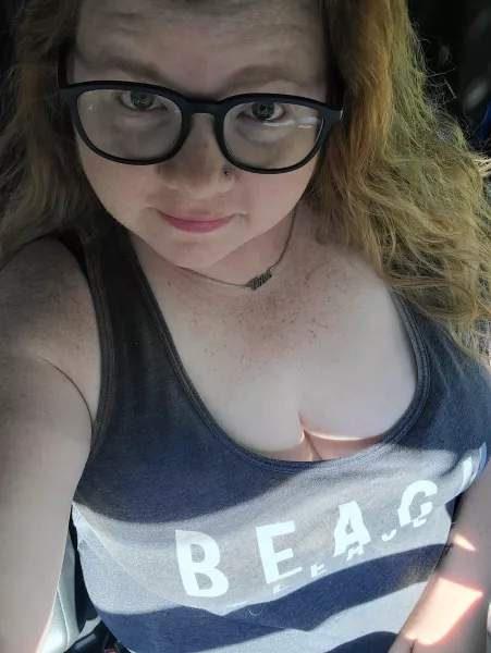 An actual selfie! 😜 by Txrdhead