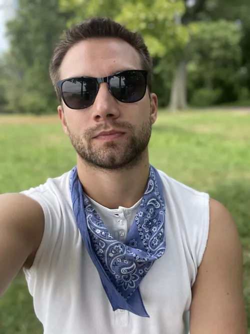 An average photo of an average person on an average day. by tj_harriss