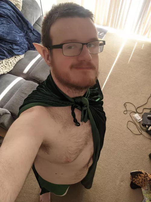 An elf makes for a wonderful wizard by shadowwolfyz