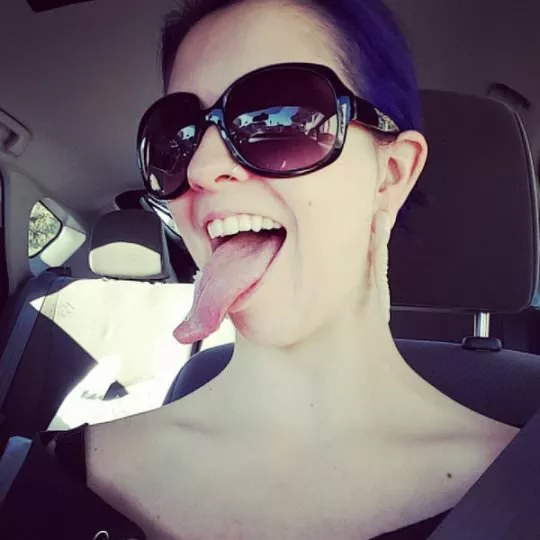 An old gem from Larkin’s Twitter posted by BillClintonsPornBox