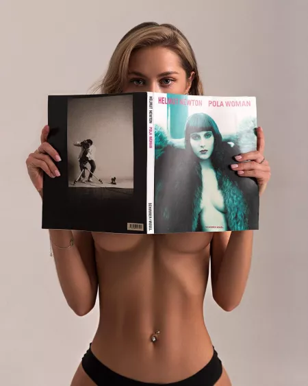 An open book by altbubblr