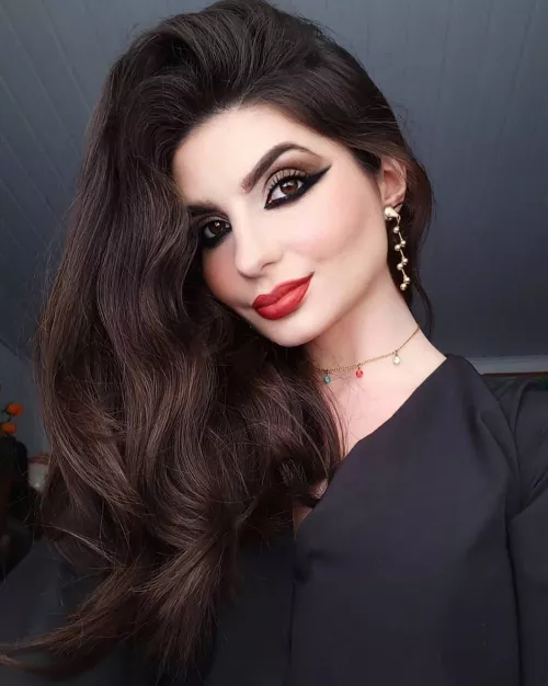 Ana Claudia Tholl by gooningaccount