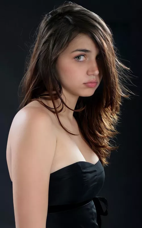 Ana de Armas by MadLibrary
