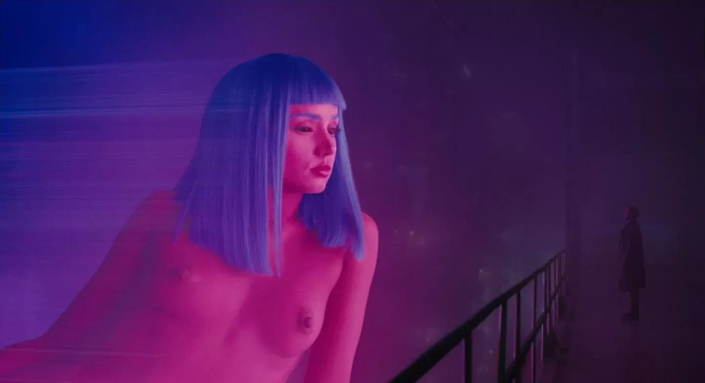 Ana de Armas in Blade Runner 2049.. What would you do if you were Ryan in that situation? posted by Loki6464