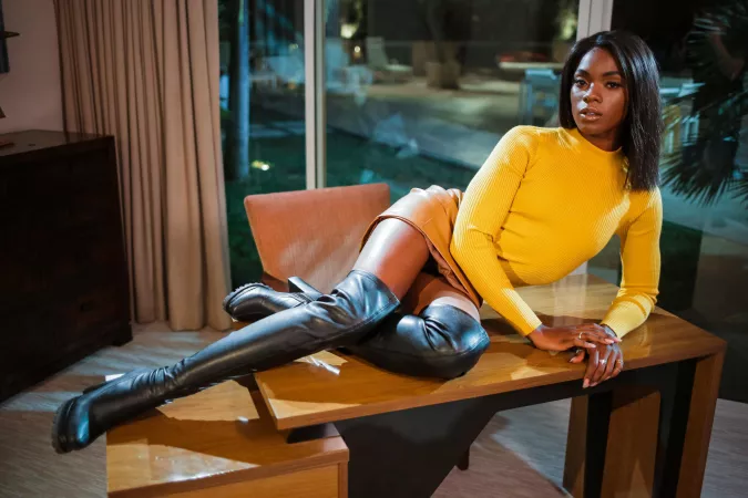 Ana Foxxx by NSFWDewal