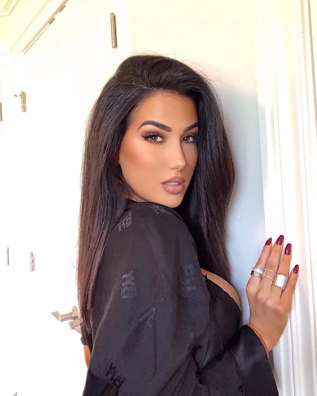 Ana Sisi posted by dailyangels