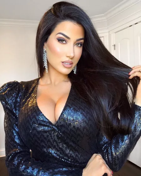 Ana by alternativealt1