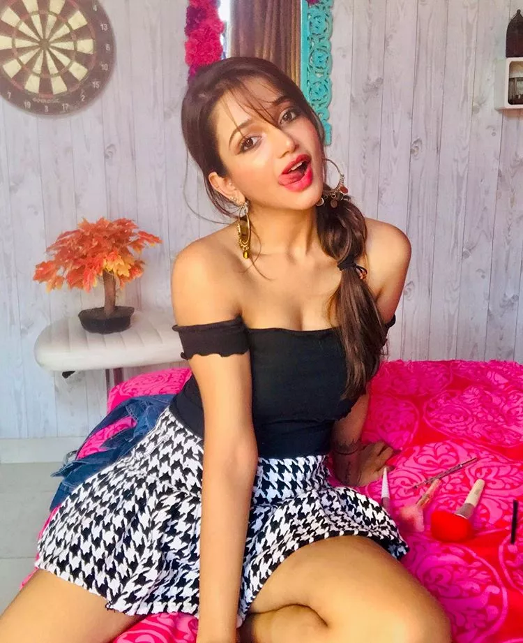 Anaika Soti posted by AdviceGivingBlackGuy