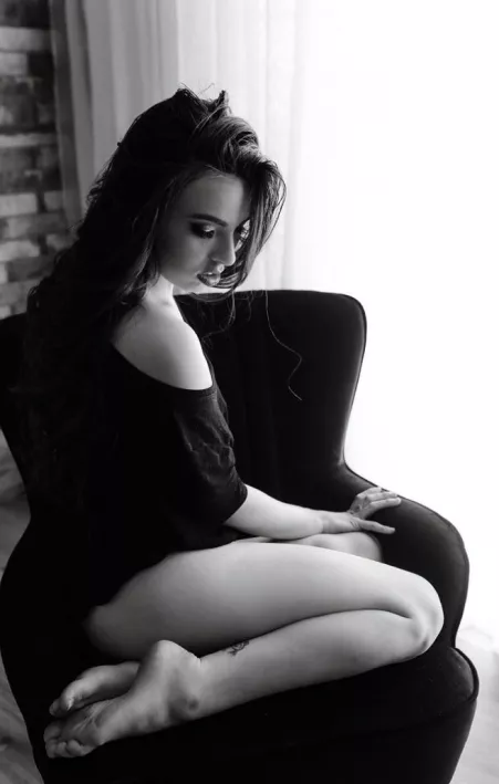 And shades of grey in candlelight ✨ by WillowsinAugust