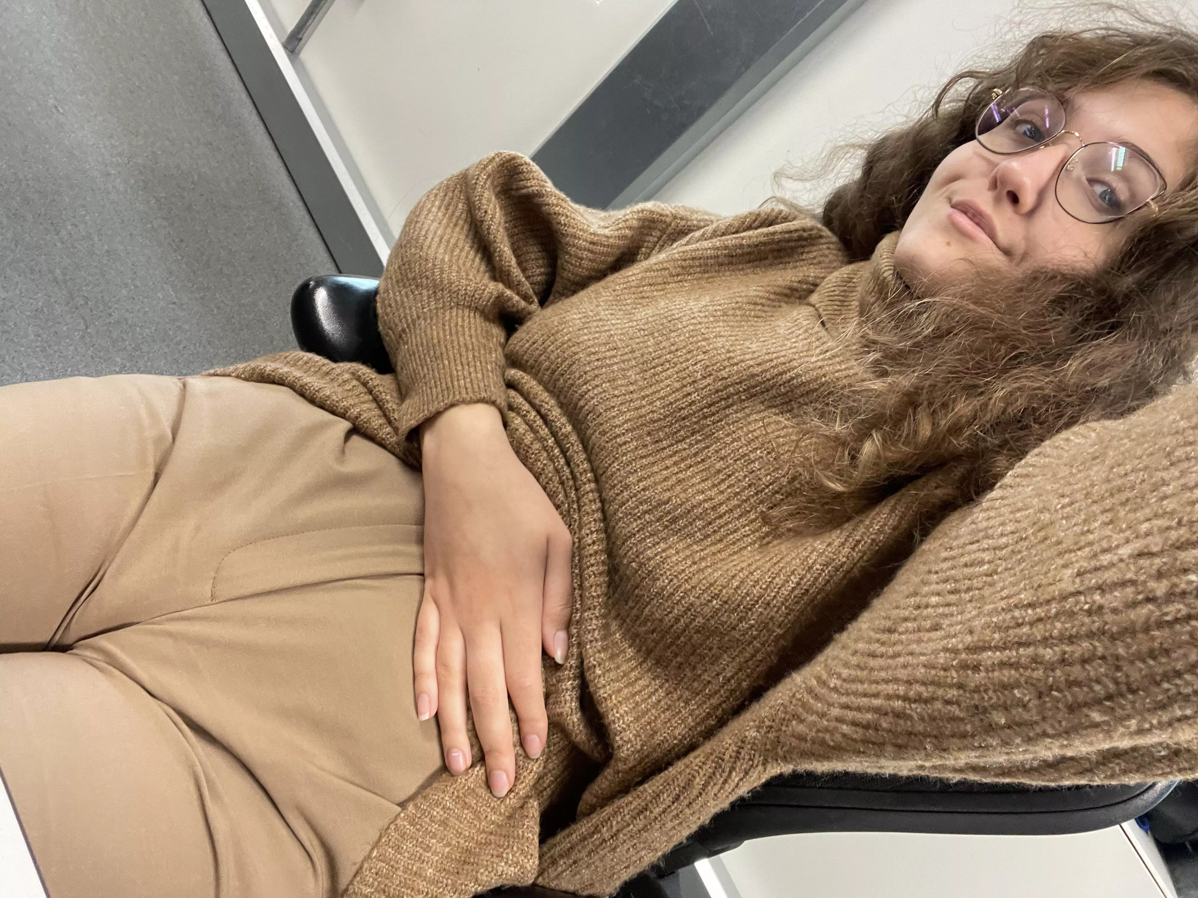 and suddenly i’m very horny 🥵 [f] posted by adile_like-in-a-lay