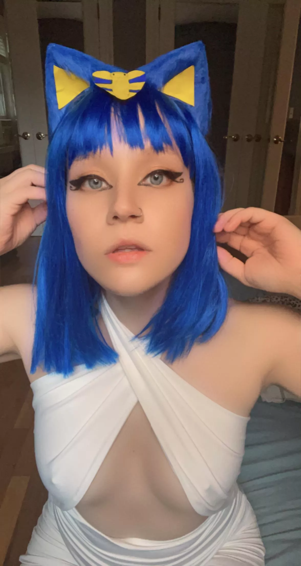 ankha cat girl 🐱💙 posted by popcornkitsune