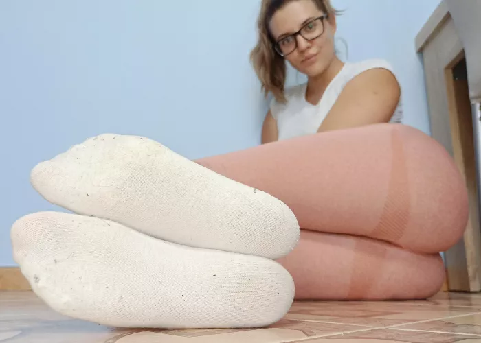 Ankle socks and yoga pants = 🌟🔥 by MaryJunefeet