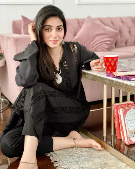 Anmol Baloch by windowsexplougher