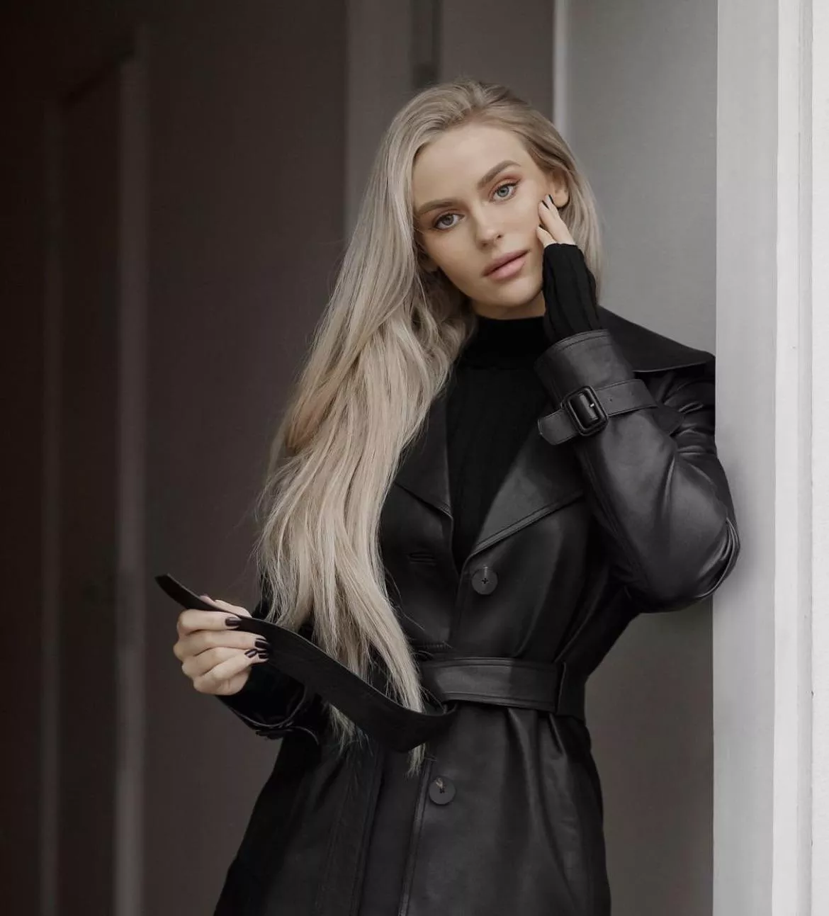 anna🤍 posted by Vanomy