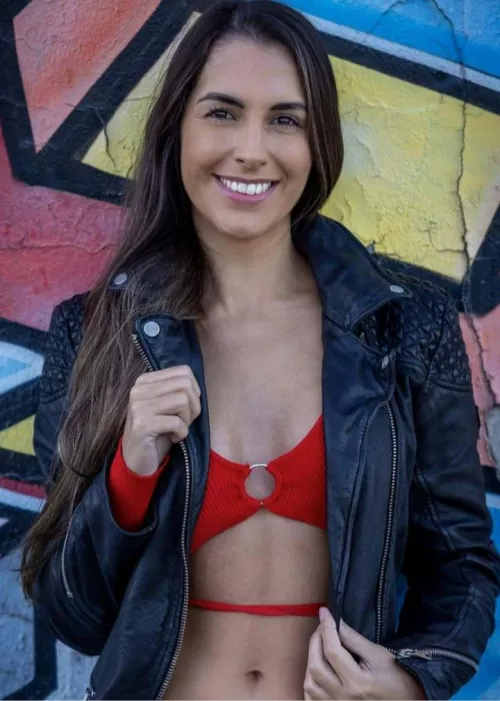 Anna Absolut is quite attractive by Recent_Cook5115