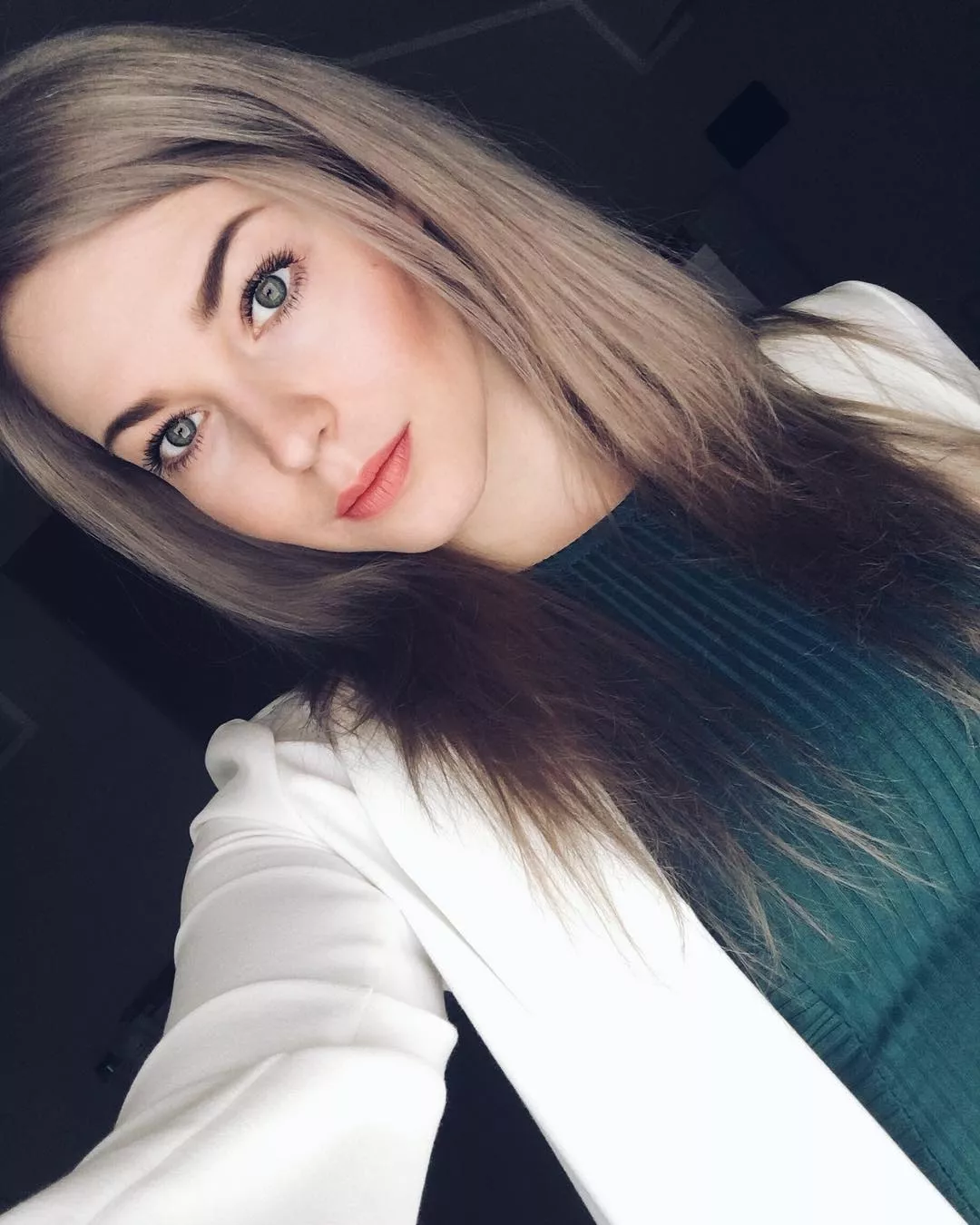 Anna posted by BOOOOOOOBIES