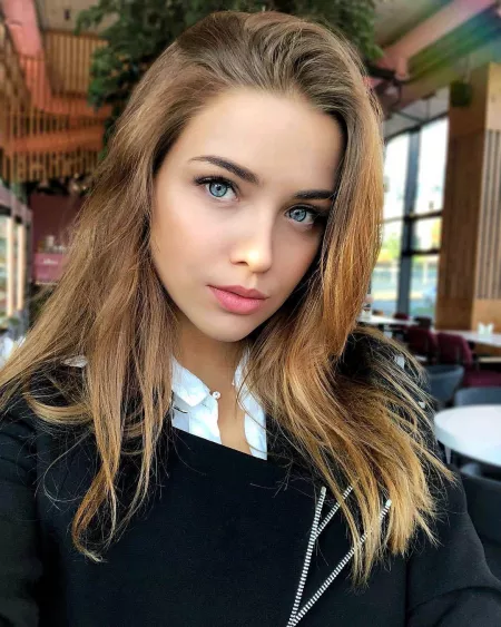 Anna Belik by CASHMERE1977