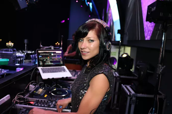 Anna Cavalli by GoddessTV