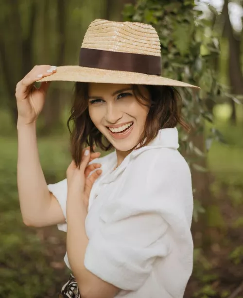 Anna Maria by James007BondUK