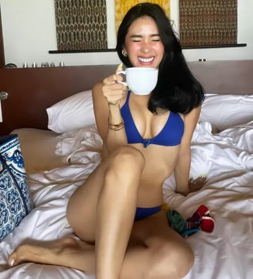 Ano kaya lasa ng puke ng mayaman? Smash or Pass kay Heart? by pinaycrushrepublic