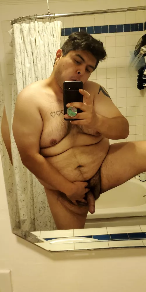 Another bathroom selfie😅 by Golden_Mudkip