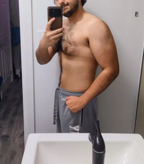 Another day, another workout by lewdfocker1