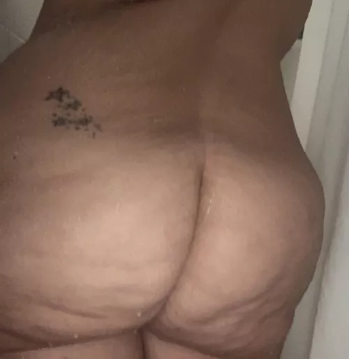 Another great shower sesh by Sea-Sector1440