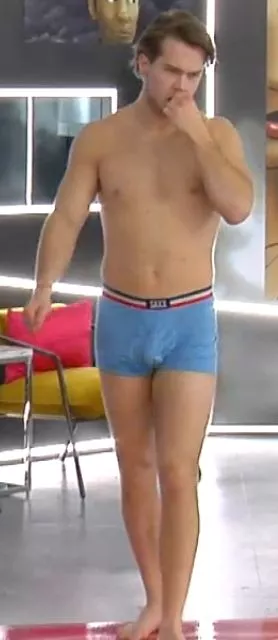 Another John Luke Pic posted by SkivvieWatch