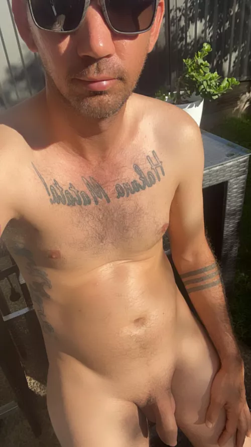 Another morning tanning ☀️ by Separate_Photo_1234