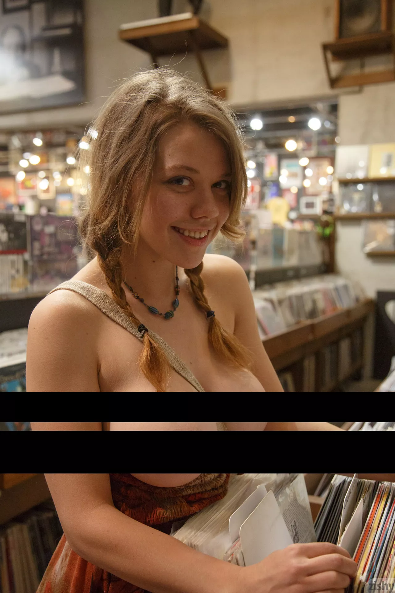 Another one. I just love the simplicity of black bars. posted by jamie_dlong