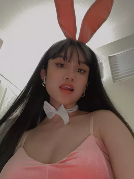another pic in my pink bunny suit!! (ig@catweeeni) by catweeeni