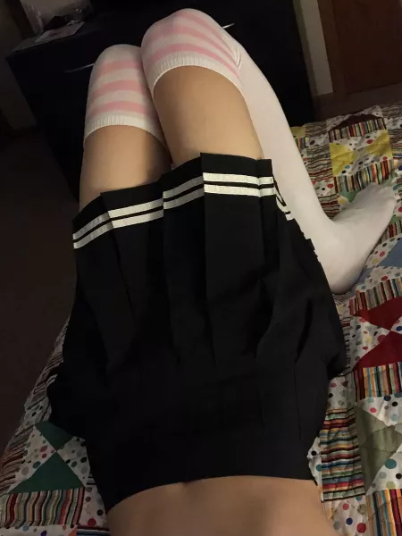 Another skirt n’ socks pic, because why not? 😂 by perahh