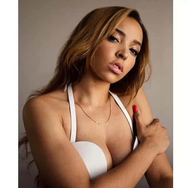 Another Tinashe Pic posted by [deleted]