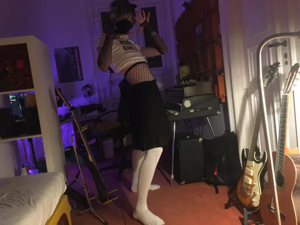 Another try on a JoJo pose by RudeBeatzwhooosh