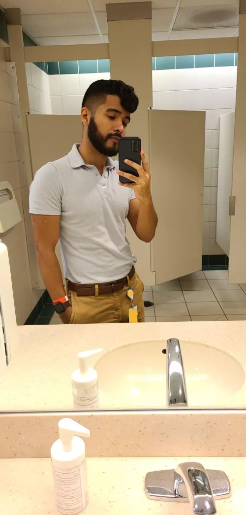 Another week of counting down till the weekend 😅 by Stark_13_