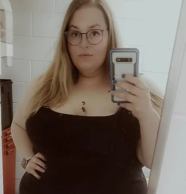 Another wholesome selfie ☺ posted by chubbybunnybabe