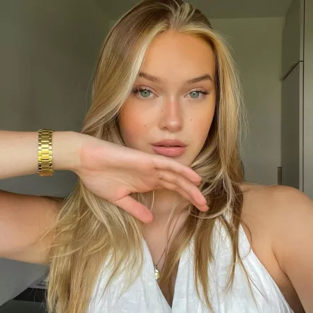 Antonia Kieselbach by Blu3Jell0P0wd3r