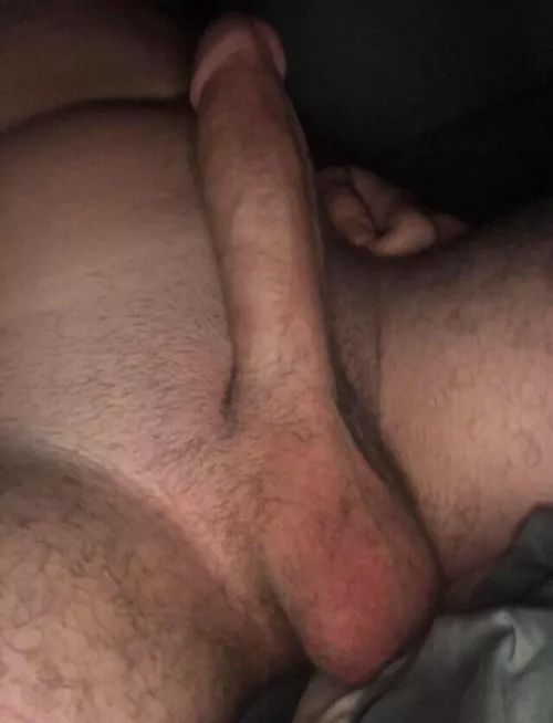 Any chubs like what they see?🤙😉my kik is bwc7727 by Ok_Medicine_3162