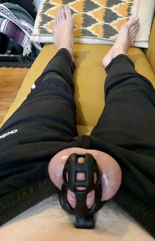 Any crossover on this sub of guys who like chastity too? 😈 by AydenPierceXXX