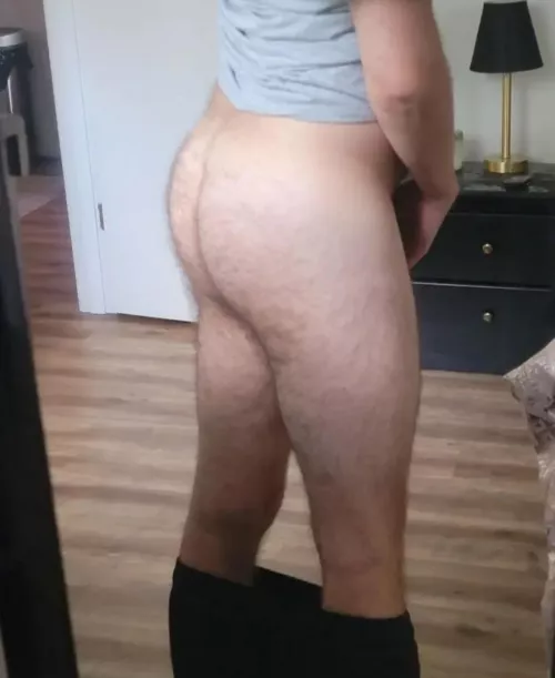 Any daddies or big bros around? by jeremihjez