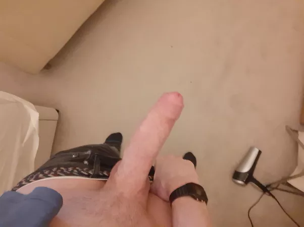 Any Dad’s like to suck a big dick boy? 20S by xxlmonstercock
