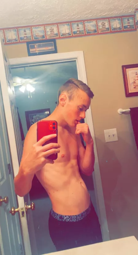 Any free ts girl want to chat? by Several-Hat7428