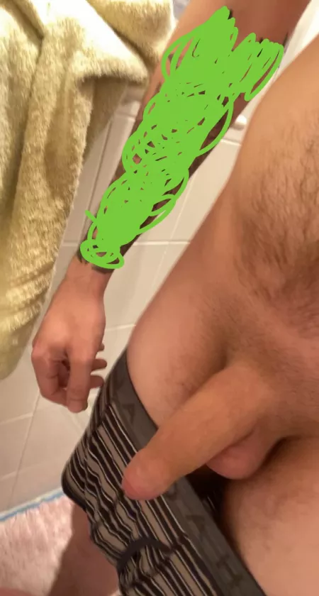 Any girls from the Victoria area want to hook up since lockdown is ending? Dm me 😉 by send-me-a-pussy-pic