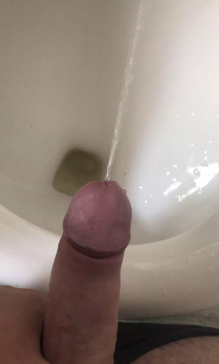 Any girls volunteer to play with my stream? posted by Jack0997