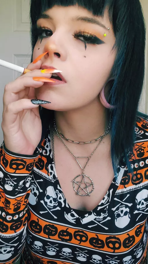 Any good Halloween parties? 🎃 by Intelligent_Team3400