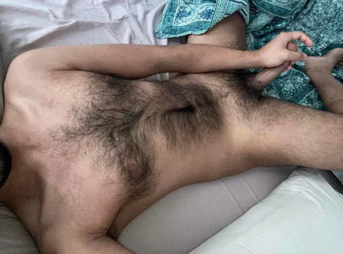 Any hairy bro lovers? by okokokokok123123