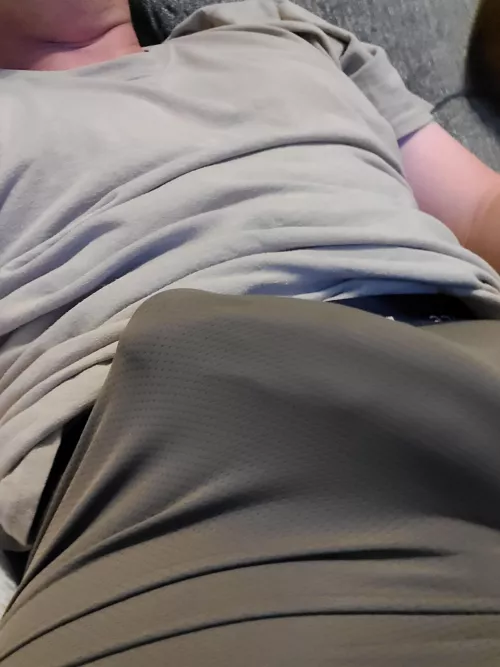 Any ladies think I should hit the jogging trail like this 100 likes and I will do it by zombyslyr