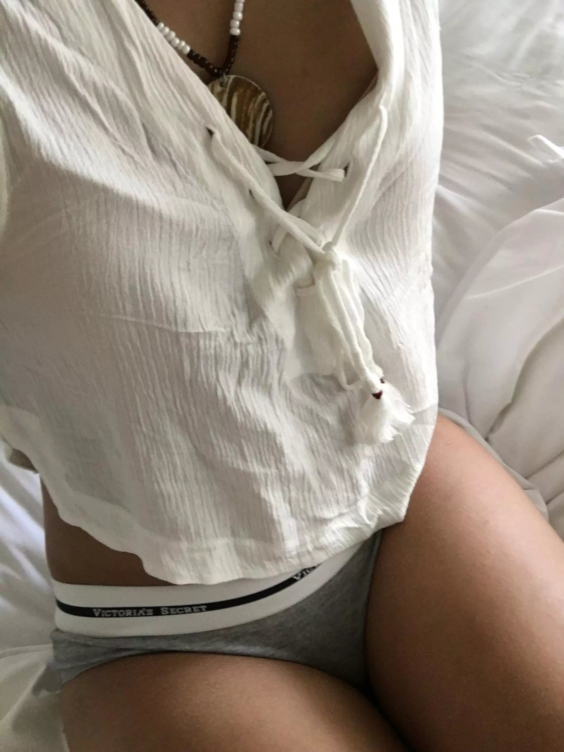 Any love for when I’m not naked? 🥺 posted by puddingkatz