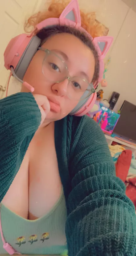Any one that would like to use this BBW gamer? by NuthinButButt