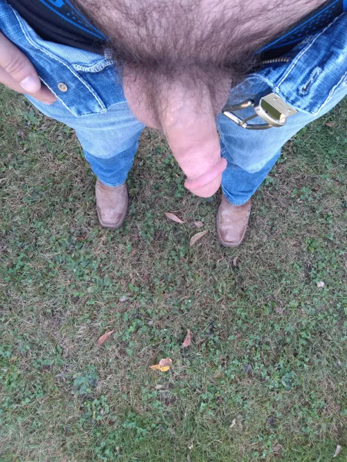 Any other boots and Jean's guys on here? Blue collar guys? Looking for similar. Straight curious here. by countryguy4430